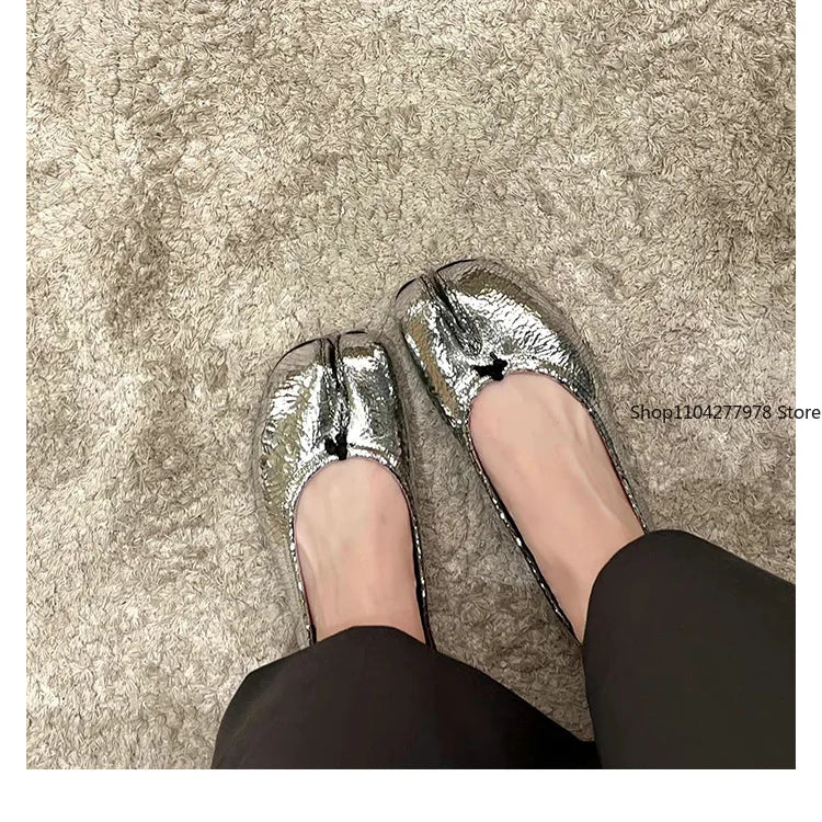 Eloura Flats