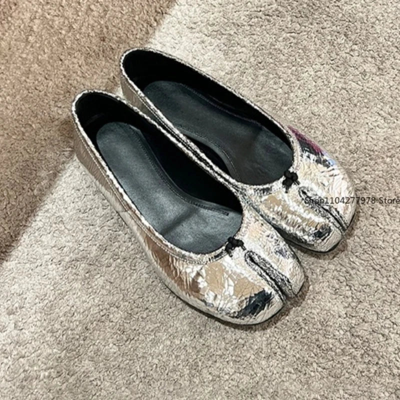 Eloura Flats